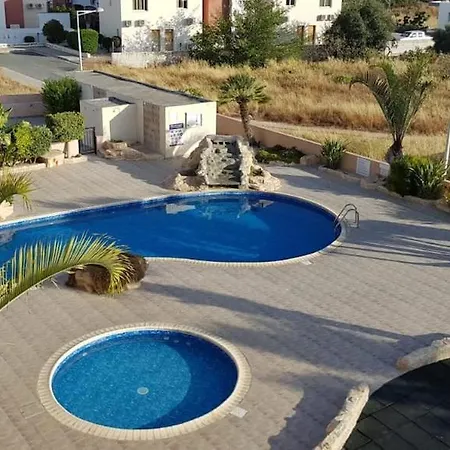 Petras Cozy Nest, 1-bedroom Apt., Paphos-universal Apartamento *
